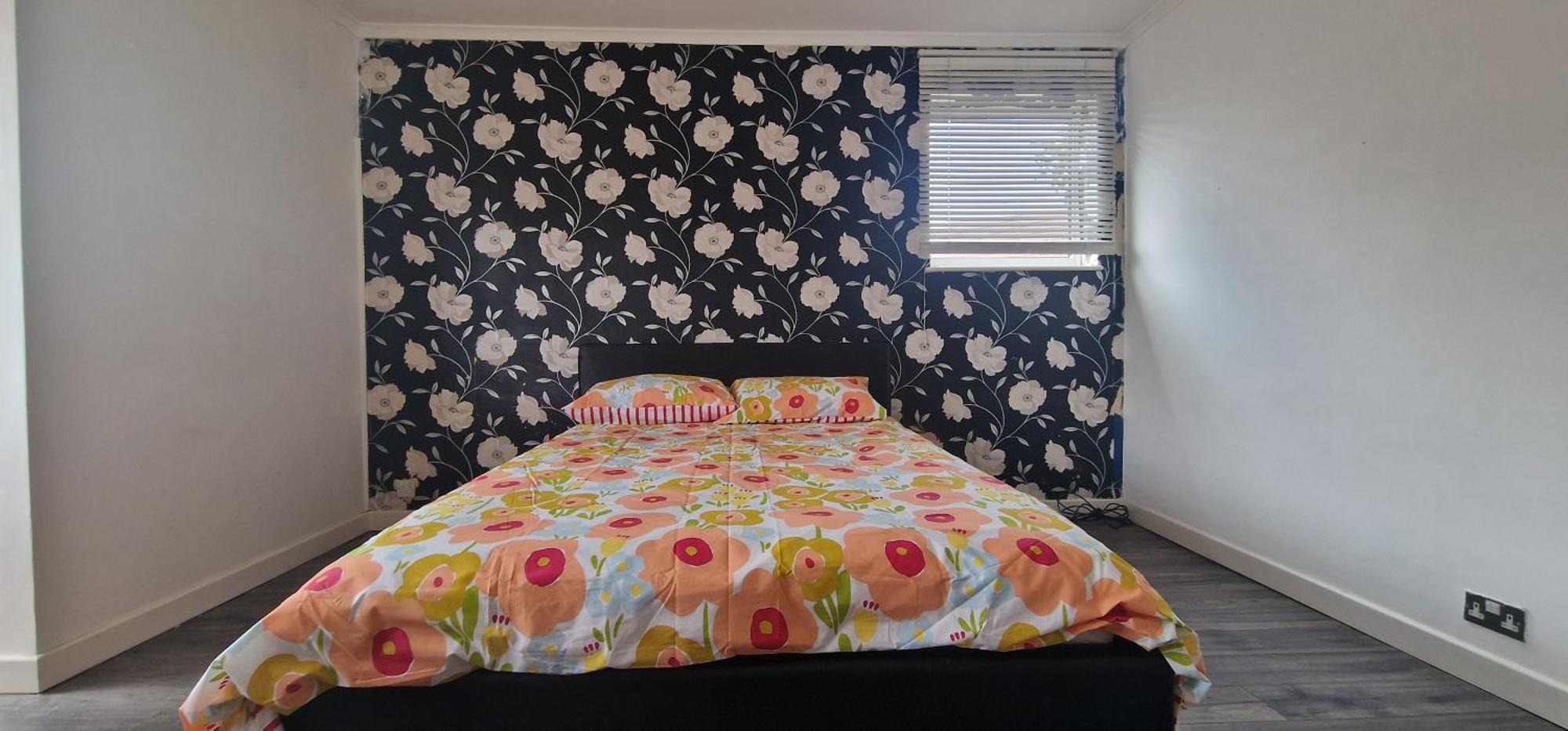 Ritz Place 2 Northolt  Esterno foto